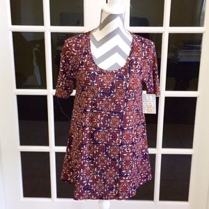 Lularoe Perfect T w/ Tribal Print size: XS